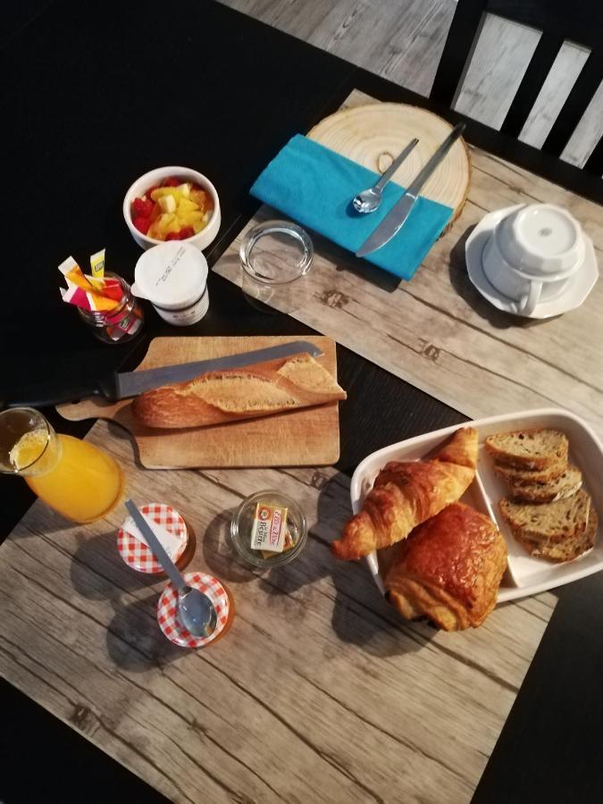 Bed and Breakfast La Ferme De Pham Belberaud Екстер'єр фото